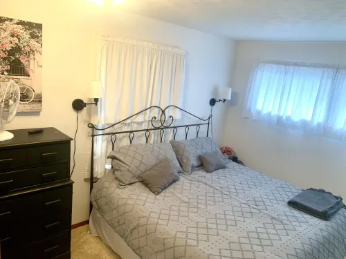 Newcastle Estate: 3 Bdrm Bungalow - North Side
