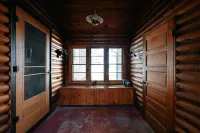 The Cabin- cozy cottage on the sandy shores of the Chippewa Flowage - Wifi