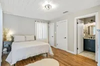 Relax on the Island! Chef's Kitchen, Dreamy Views! Maui Mat/ Kayak/Sup! Sleep 12