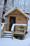 Tiny House with Private Hot Tub on 100 Acres