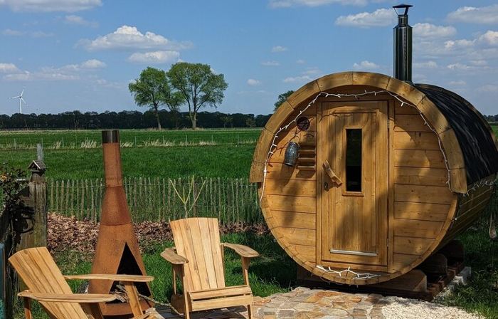 Vacation apartment Natures-Rest 10-15 pers with sauna, playroom, fitness