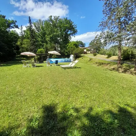 Charming Tuscan Villa Perfect for Families and Couples. 6 km from Lucca . A/C.