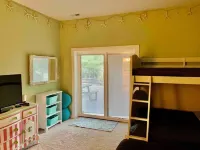 Hart Haven - PeaHill Creek - Lake Gaston NICE! Hotels in Northampton County