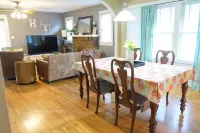 Cozy Joplin home, near medical school