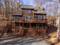 4 BR cabin mins to trails & breweries pets welcome