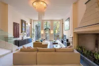 Spacious villa with pool