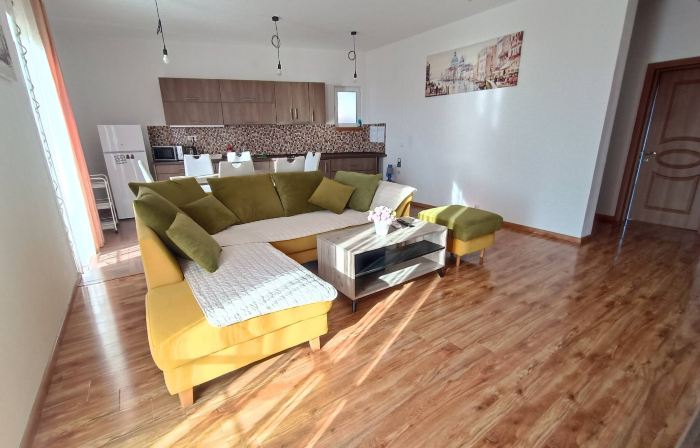 3 bedroom apartment with beautiful sea view