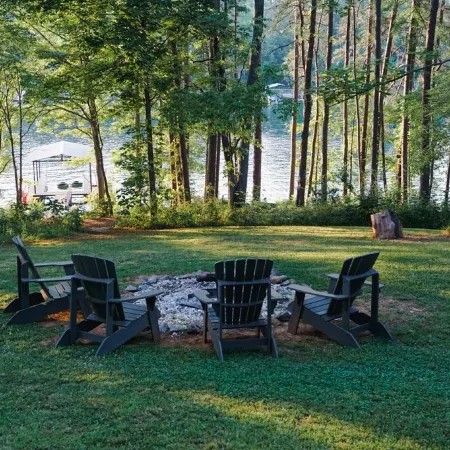 Modern Cottage on Lake Chatuge • N Georgia Lakefront w/Private Dock • Sleeps 8