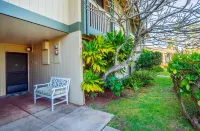 Last Min Disc!Immaculate Maintained Turtle Bay Condo -AC in the Entire Property.