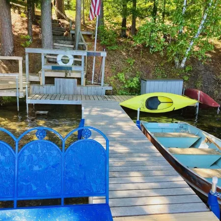 "The Cabin" on the Shore of Loon Lake! Create Memories!