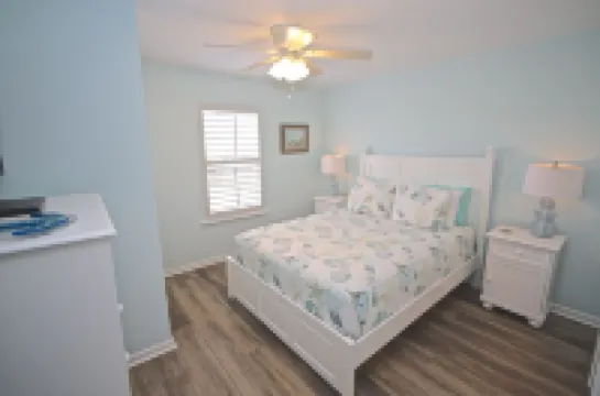 Surf Condo 518 - HeavenLee by the Sea - First Floor End Unit