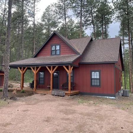 Hilltop Hideaway in the seclusion of the beautiful Black Hills