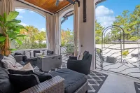 Stunning Luxury Rosemary Beach Home-Private Heated Pool-Steps To Beach-Exclusive
