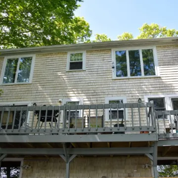 Beautiful Cape Cod Lakefront Retreat with Dock