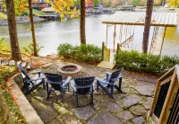Lakefront | Private Dock | Hot Tub | Sleeps 18