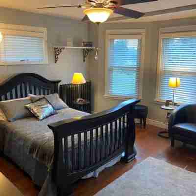 The Big Belle of Bethlehem Rooms