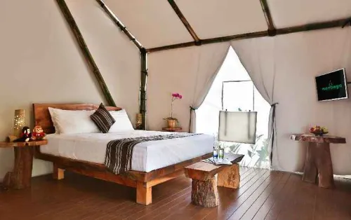 Maribaya Glamping Tent