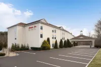 Hampton Inn Sturbridge - breakfast