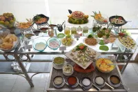 Starlit Suites Kochi - مطابخ