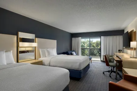 里士滿切斯特萬怡酒店