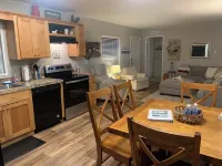 NW Retreat, Convenient 3 Block Walk to Main Street