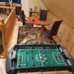 Large holiday property right by the outdoor pool & S-Bahn Berlin (15 minutes to the center)