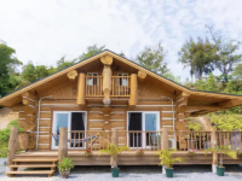 Warayunya Hoteles en Higashi