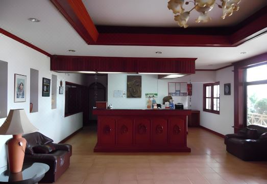 Vansana Plain of Jars Hotel