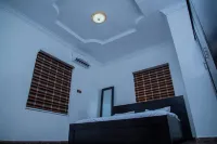 Julie Moradeke Serviced Apartment Suites Các khách sạn ở 