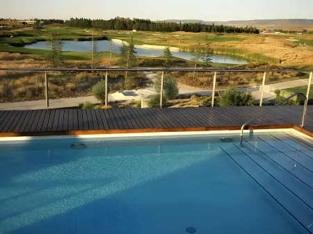 Sercotel El Encin Golf Отели рядом с достопримечательностью «Museo de Esculturas al Aire Libre FINAL»