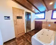 Oyster Villa