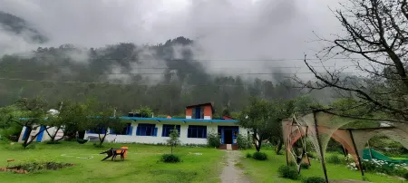 Hotel Sky Heaven Kasol, Katagla Отели в г. Касоль