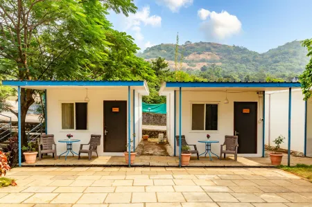 Bougainvillea Resort Mulshi Отели в г. Bhadas Bk.