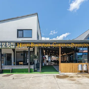 Changwon Hostel Black Pearl Pension