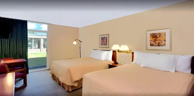 Norwood Inn & Suites Worthington Hotel a 