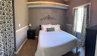 Beautiful and Peaceful Home in the Heart of Meridian Hotels near Walmart Supercenter