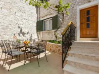 A Luxury Sibenik Hotels in Skradin