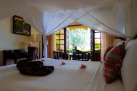 Cham Villas Boutique Luxury Resort - 4-Star