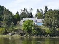 Stunning villa on a water-sea river (close to Bénodet's estuary)