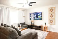 Diego's Retreat-Charming 2BR Home Near I-20