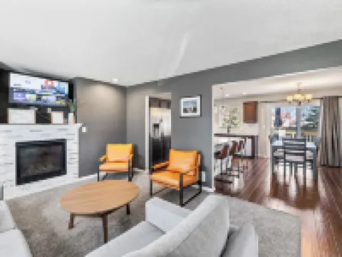 The Silverbirch Escape Modern Comfort Meets Midwest Luxury Hotels in Waukee