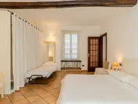 Lungolago Hotels in Lecco