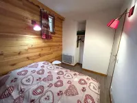 IN THE MASSIF OF DEVOLUY, FLAT COMFORTABLE WITH BALCONY