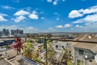 Panoramic View | 2bd/2BA | Sleeps 4 | Parking Available