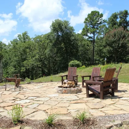 Spacious house with amazing mountain views in the Potato Hills