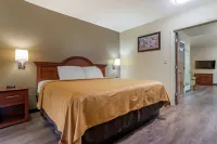 伊克諾旅館套房飯店