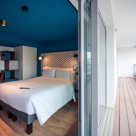 Boma Easy Living Hotel by Stay Collection Отели рядом с достопримечательностью «Музей модернистского и современного искусства»