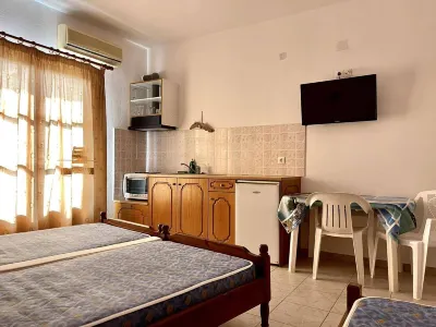 Hellen Studios Hotels in 