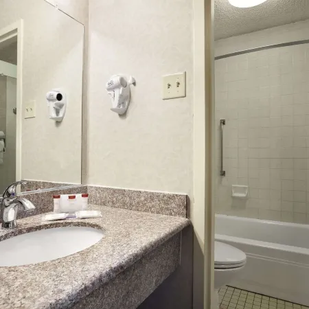 Ramada by Wyndham Sunnyvale/Silicon Valley