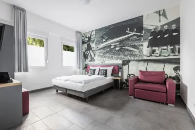 Smarty Airport Cologne Hotel - Kontaktloser Self Check-IN Hotels near Eil